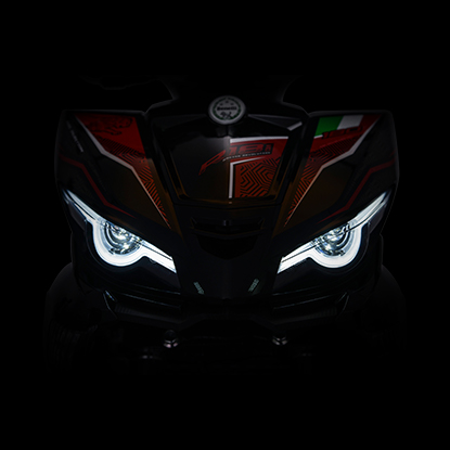 Stylish headlight design equipped with fully LED technology lamp for long-lasting lifespan. 